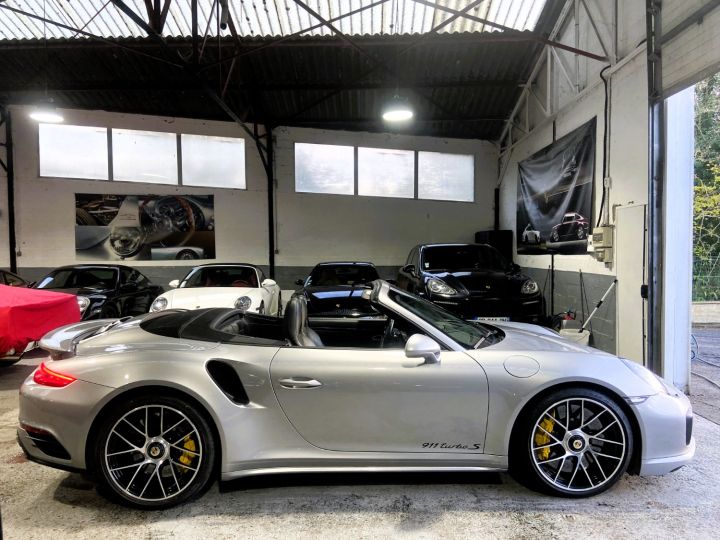 Porsche 991 PORSCHE 991.2 TURBO S CABRIOLET 3.8 580CV PDK / 31000 KM / ARGENT GT /ACC/BURMESTER Argent Gt - 24