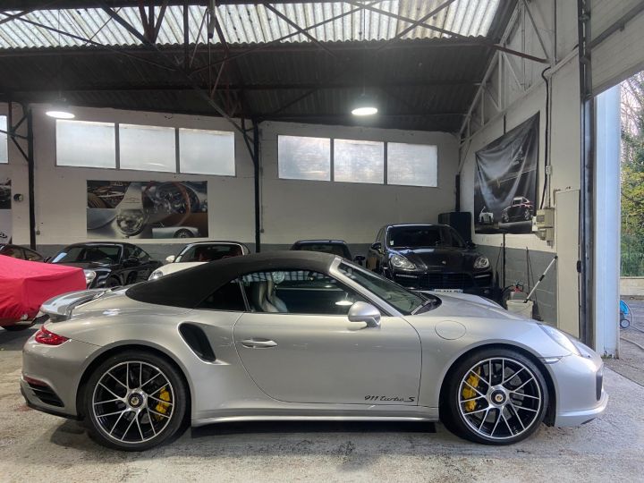 Porsche 991 PORSCHE 991.2 TURBO S CABRIOLET 3.8 580CV PDK / 31000 KM / ARGENT GT /ACC/BURMESTER Argent Gt - 23