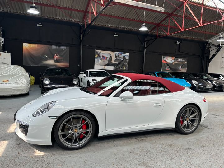 Porsche 991 PORSCHE 991 CARRERA 4S CABRIOLET 420CV PDK / ACC/ CHRONO/ PSE / ROUES DIRECTRICES / 24800 KMS/ GAR 12M Blanc - 5