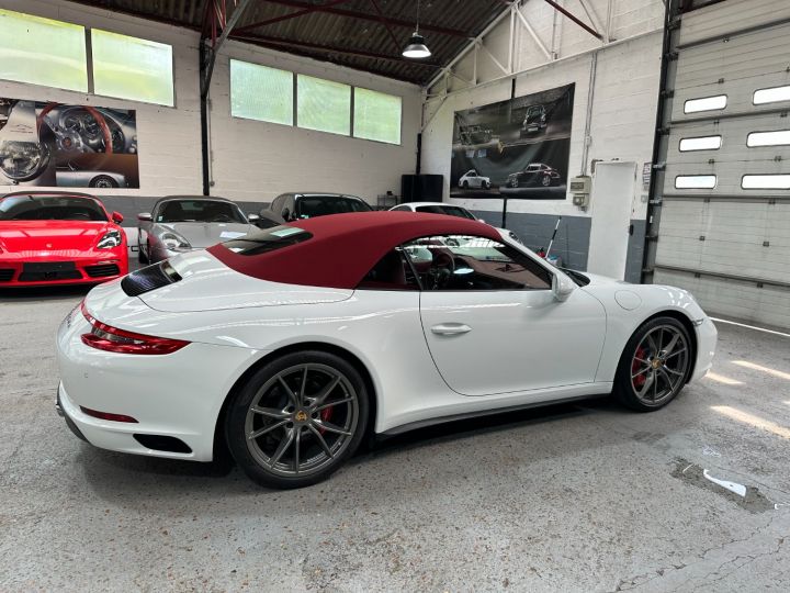 Porsche 991 PORSCHE 991 CARRERA 4S CABRIOLET 420CV PDK / ACC/ CHRONO/ PSE / ROUES DIRECTRICES / 24800 KMS/ GAR 12M Blanc - 12