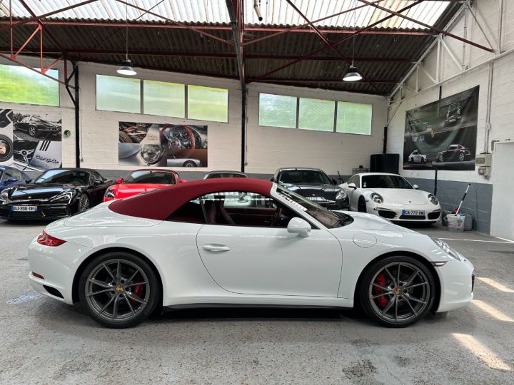 Porsche 991 PORSCHE 991 CARRERA 4S CABRIOLET 420CV PDK / ACC/ CHRONO/ PSE / ROUES DIRECTRICES / 24800 KMS/ GAR 12M Blanc - 13