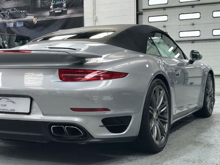 Porsche 991 PORSCHE 991 TURBO CABRIOLET PDK /520CV / ROUES DIRECT / ACC / VENTILE / SUPERBE Gris Gt - 11