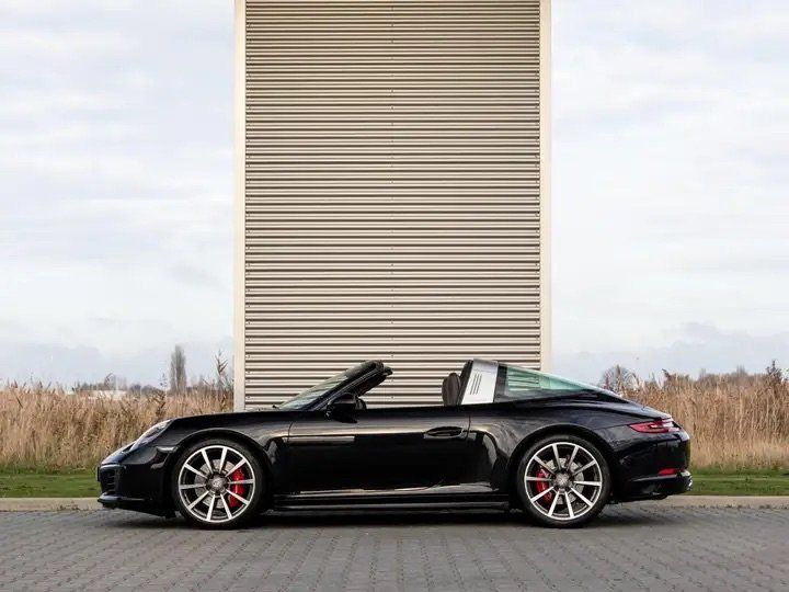 Porsche 991 Targa 4S Noir - 5