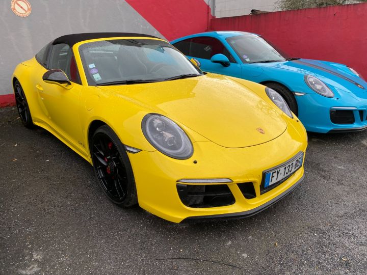 Porsche 991 TARGA Carrera 4 GTS Jaune - 2