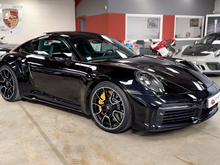 Porsche 992 3.8 L Turbo S 650 ch PDK8 1° MAIN FR Noir intense métallisé - 13