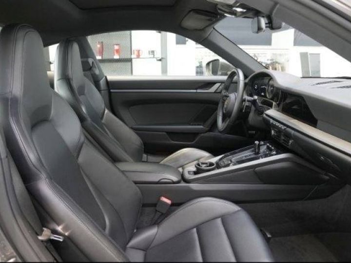 Porsche 992 911 Échapp sport Carrera Régul de vitesse adaptatif BOSE Gris Agate Métallisé - 19