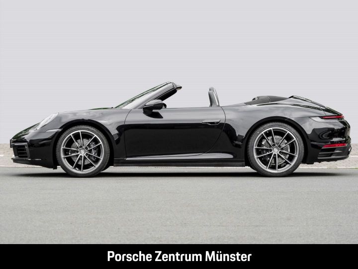 Porsche 992 CAB 385ch Echappement sport Sièges sport + BOSE PDLS+ Garantie 12 mois NOIR - 2