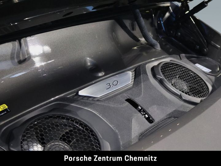 Porsche 992 Carrera / ECHAPPEMENT SPORT/ BOSE / CAMERA / SIEGES SPORT PLUS / PREMIERE MAIN / GARANTIE 12 MOIS GRIS AGATE - 34