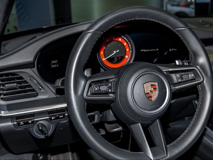 Porsche 992 Carrera S / Sport design / Echappement sport / Bose / Porsche approved Noir - 7