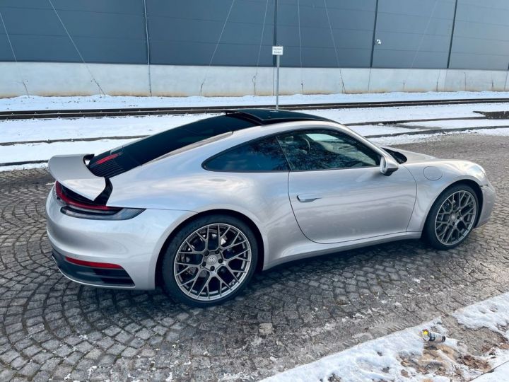 Porsche 992 Echappement sport / Toit pano / 21 / Sièges ventilés / Porsche approved argent - 4