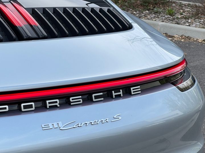 Porsche 992 Porsche 911 type 992 Carrera S - LOA 1 285 euros par mois - PSE - Chrono TO Argent Dolomite - 17