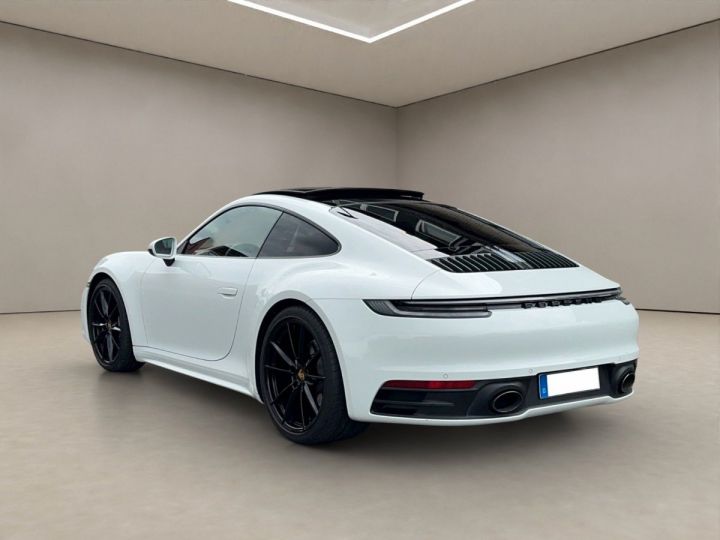 Porsche 992 Porsche 992 911 Carrera Panorama blanc - 3