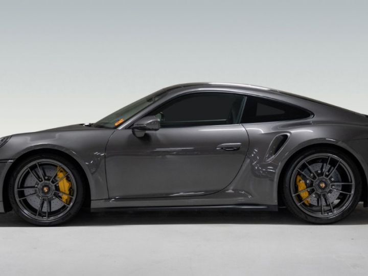 Porsche 992 Turbo S  - 2