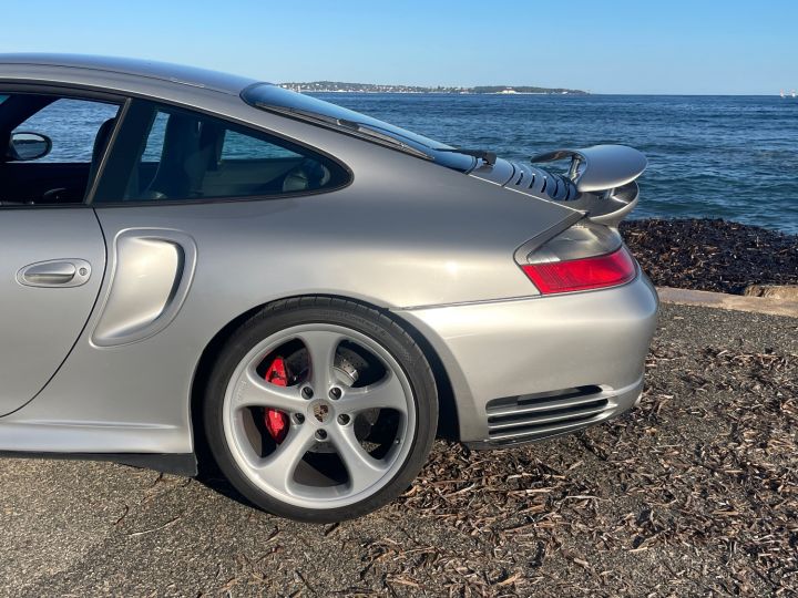 Porsche 996 3.6 L TURBO Grise - 4