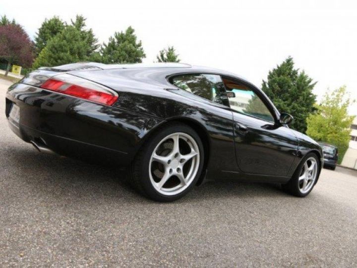 Porsche 996 CARRERA 3,4 300cv TIPTRONIC     Essence NOIR - 21