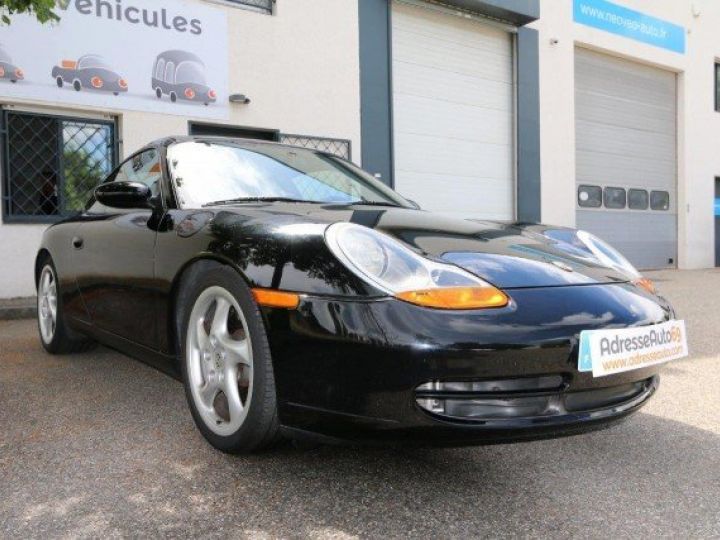 Porsche 996 CARRERA 3,4 COUPE BVM6 300CV     Essence NOIR - 1