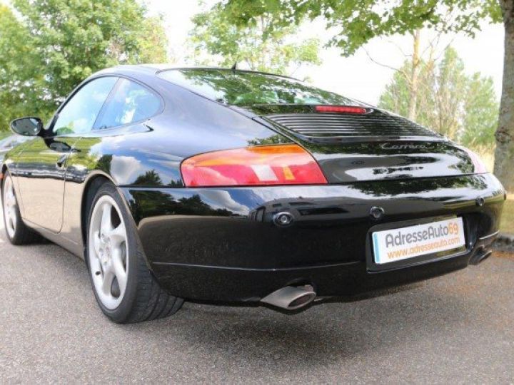 Porsche 996 CARRERA 3,4 COUPE BVM6 300CV     Essence NOIR - 23