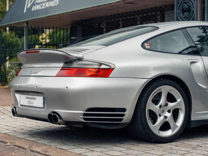 Porsche 996 Porsche 911 Turbo 3,6l 420 Ch - 996 Turbo Boite Manuelle - Exemplaire D'origine - Non Accidenté - Entretien à Jour Gris - 9