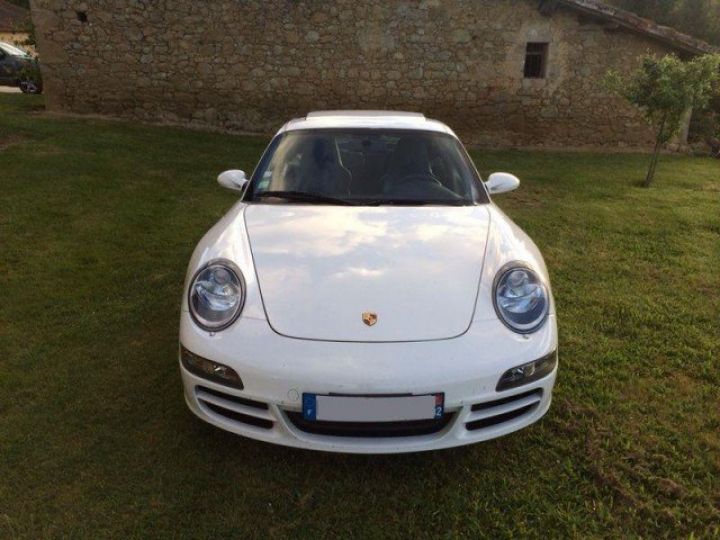 Porsche 997 CARRERA 4S 3.8 355CV BV6     Essence BLANCHE - 3