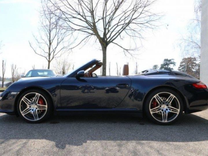 Porsche 997 CARRERA 4S 3.8 355CV CABRIOLET TIPTRONIC     Essence BLEU METAL - 6