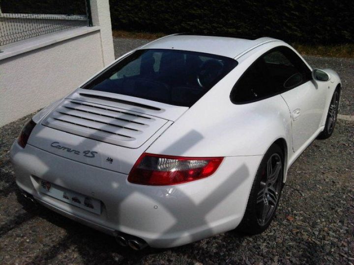 Porsche 997 CARRERA 4S 3.8 355CV TIPTRONIC     Essence BLANCHE - 24