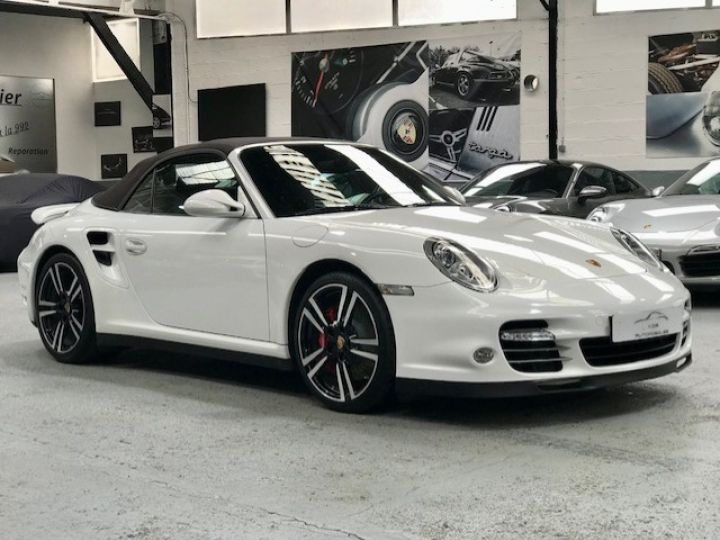 Porsche 997 PORSCHE 997 TURBO CABRIOLET 3.8 500CV PDK / EXCLUSIF /SUPERBE Blanc - 23