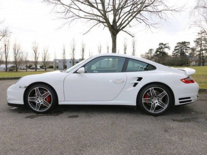 Porsche 997 TURBO 3,6 480 CV COUPE BVM6     Essence BLANC - 11