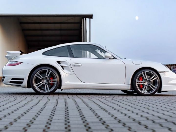 Porsche 997 Turbo coupé / Chrono / Bose / Garantie 12 mois Blanc - 4