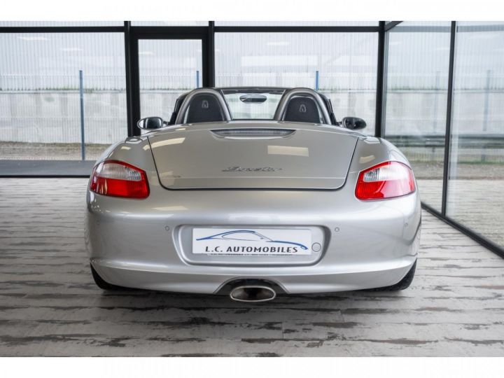 Porsche Boxster 2.7 GRIS - 15