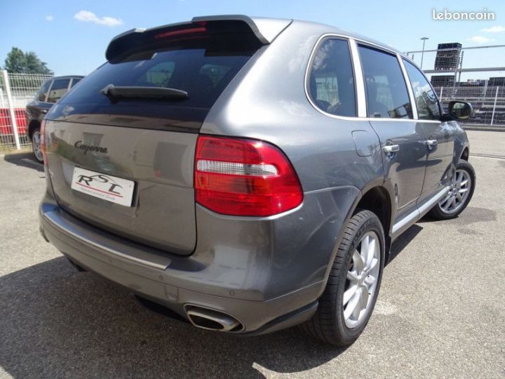 Porsche Cayenne Gris - 2