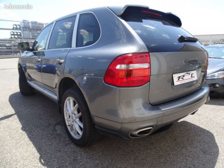 Porsche Cayenne Gris - 4