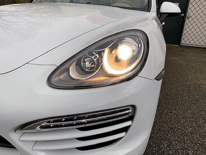 Porsche Cayenne (2) 3.0 V6 D 245 TIPTRONIC     Diesel BLANC - 3