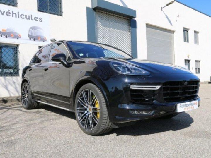 Porsche Cayenne 2 4.8 V8 570 TURBO S     Essence NOIR - 1