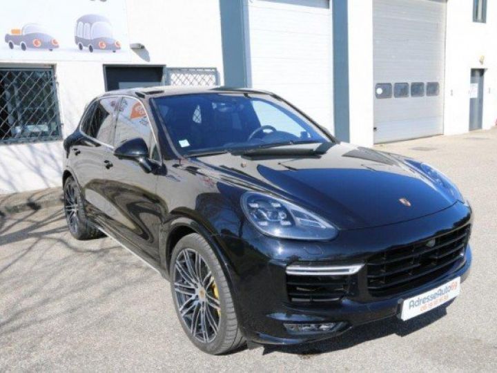 Porsche Cayenne 2 4.8 V8 570 TURBO S     Essence NOIR - 2