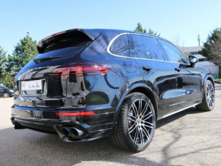 Porsche Cayenne 2 4.8 V8 570 TURBO S     Essence NOIR - 49