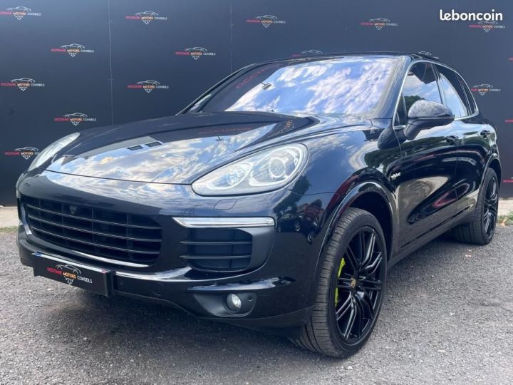 Porsche Cayenne 3.0 416CH S E-HYBRID PANO SUSP PNEUMATIQUE ATTELAGE KEYLESS GO Noir - 1