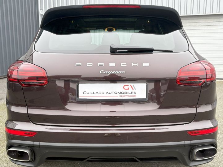 Porsche Cayenne 3.0 V6 D 240ch TIPTRONIC 8 Bordeau - 7