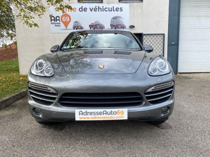 Porsche Cayenne 3.0D V6 245 cvTiptronic S  GRIS - 26