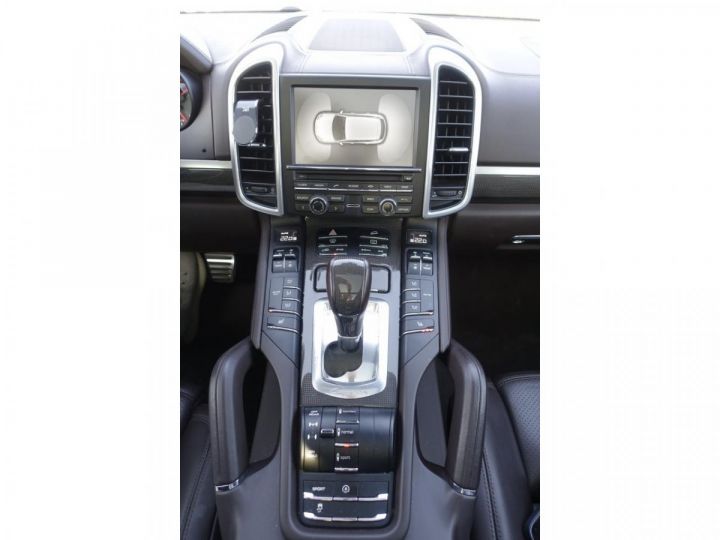 Porsche Cayenne 4.2 V8 TDI 382 - BVA Tiptronic S Gris métallisé - 10