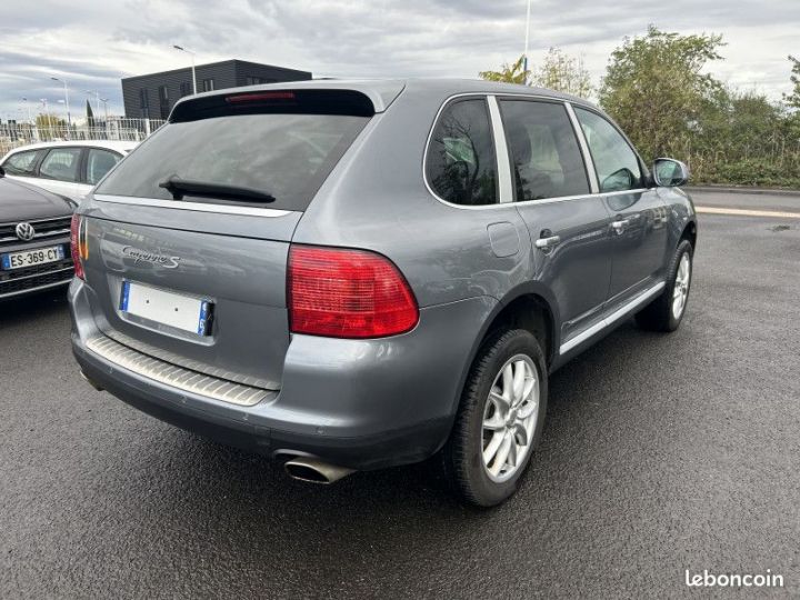 Porsche Cayenne (955) S TIPTRONIC Gris - 3