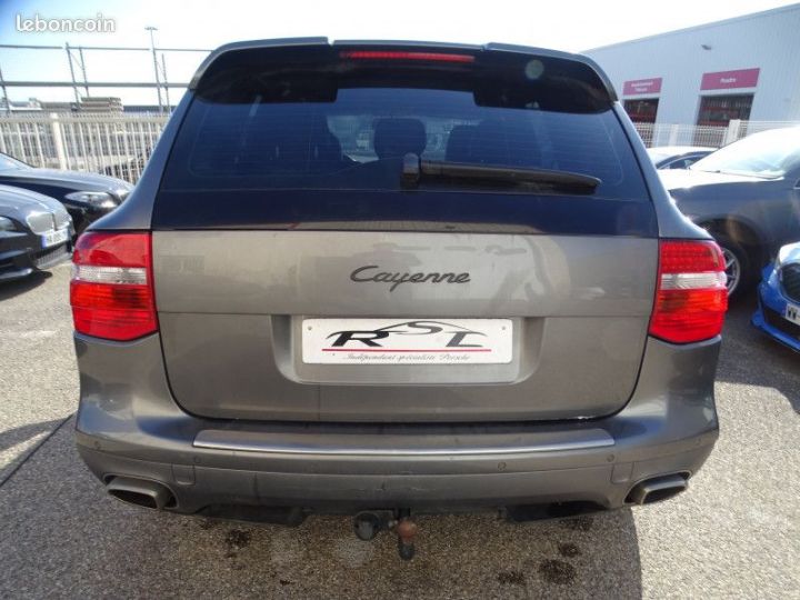 Porsche Cayenne (955) V6 TIPTRONIC Gris - 16