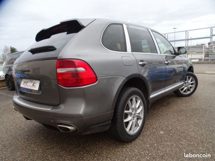 Porsche Cayenne (955) V6 TIPTRONIC  - 6