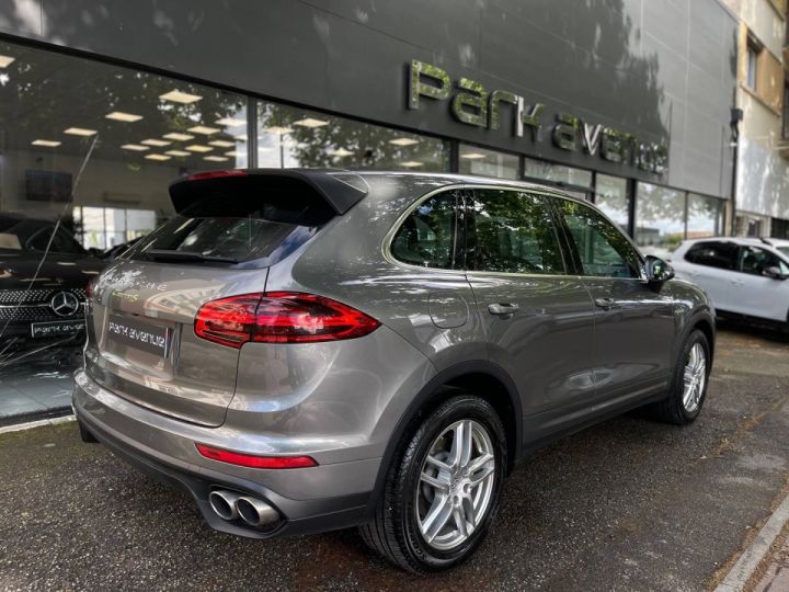 Porsche Cayenne (958) 3.0 416CH S E-HYBRID Gris - 2