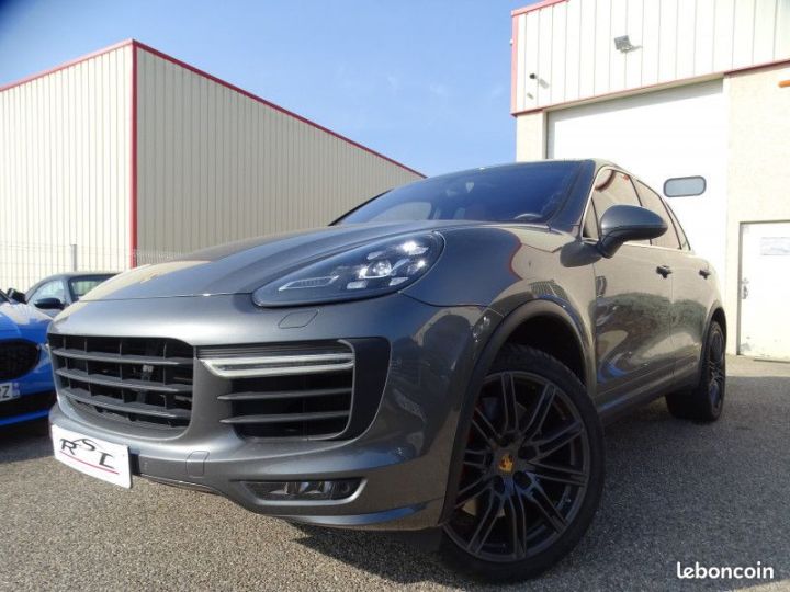 Porsche Cayenne (958) 4.8 520CH TURBO Gris - 1