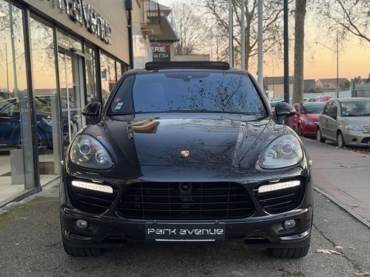 Porsche Cayenne (958) TURBO S 550 APPROVED 07/2025 Noir - 2