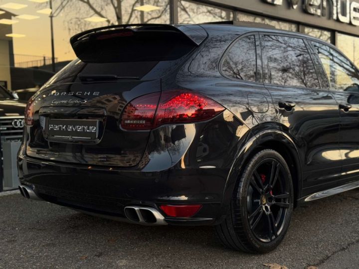 Porsche Cayenne (958) TURBO S 550 APPROVED 07/2025 Noir - 9