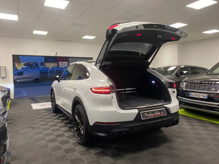 Porsche Cayenne COUPE 4.0 V8  E-HYBRID Turbo S Blanc - 23