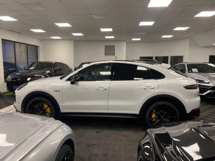 Porsche Cayenne COUPE 4.0 V8  E-HYBRID Turbo S Blanc - 26