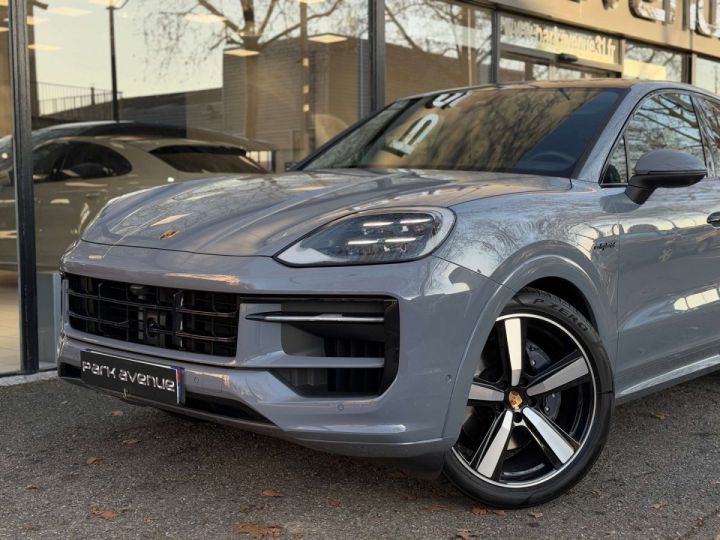 Porsche Cayenne COUPE (9YA) 3.0 V6 470CH E-HYBRID Gris - 4