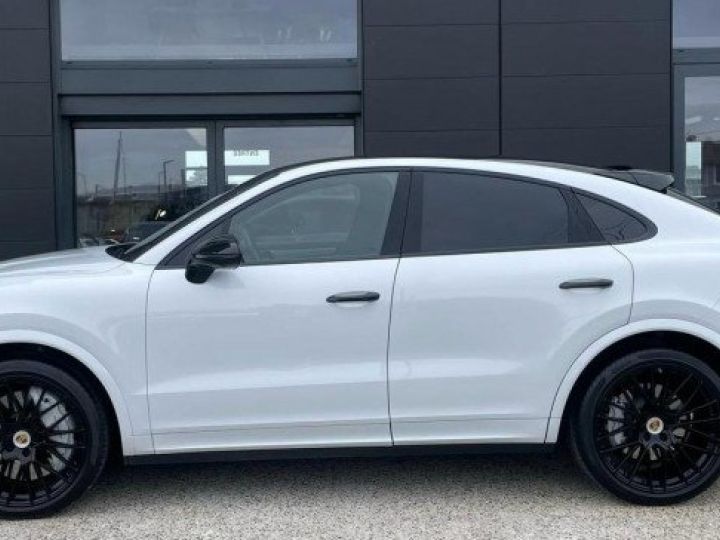 Porsche Cayenne COUPE (9YA) 4.0 V8 550 TURBO Blanc - 3